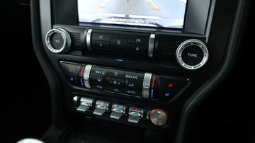 https://vehicle-cdn.autoleague.cloud/3881_1105690_24.jpg