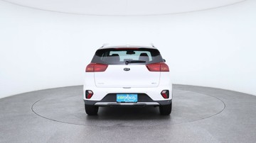 https://vehicle-cdn.autoleague.cloud/3881_1105703_10.jpg