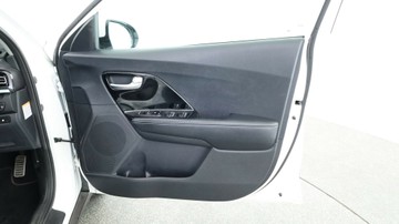 https://vehicle-cdn.autoleague.cloud/3881_1105703_18.jpg