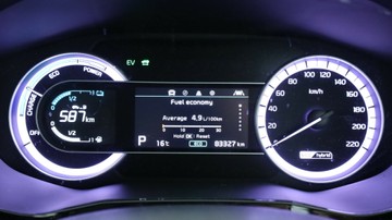 https://vehicle-cdn.autoleague.cloud/3881_1105703_26.jpg