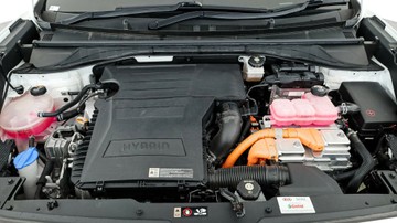 https://vehicle-cdn.autoleague.cloud/3881_1105703_30.jpg