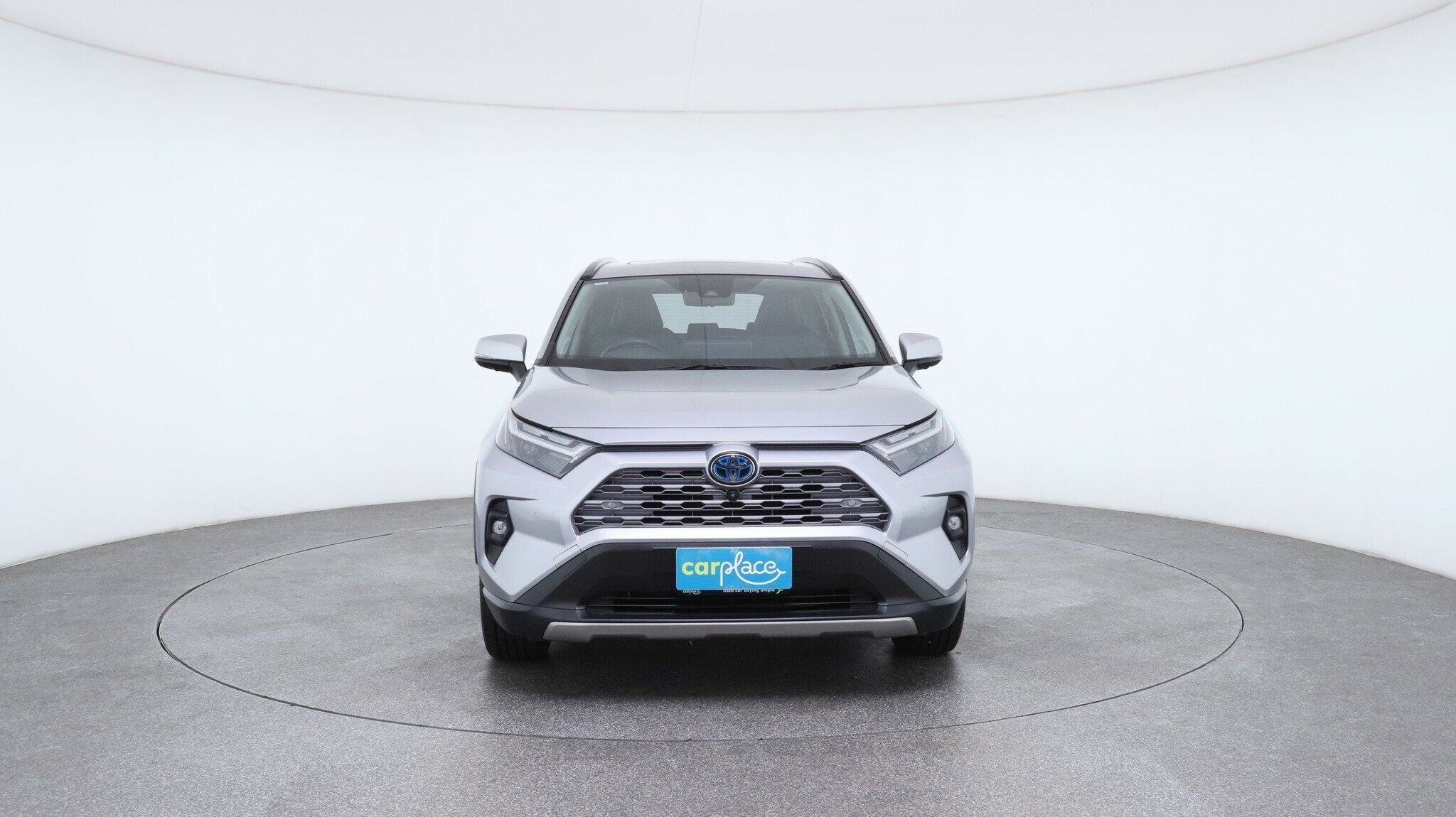 Toyota Rav4 image 2