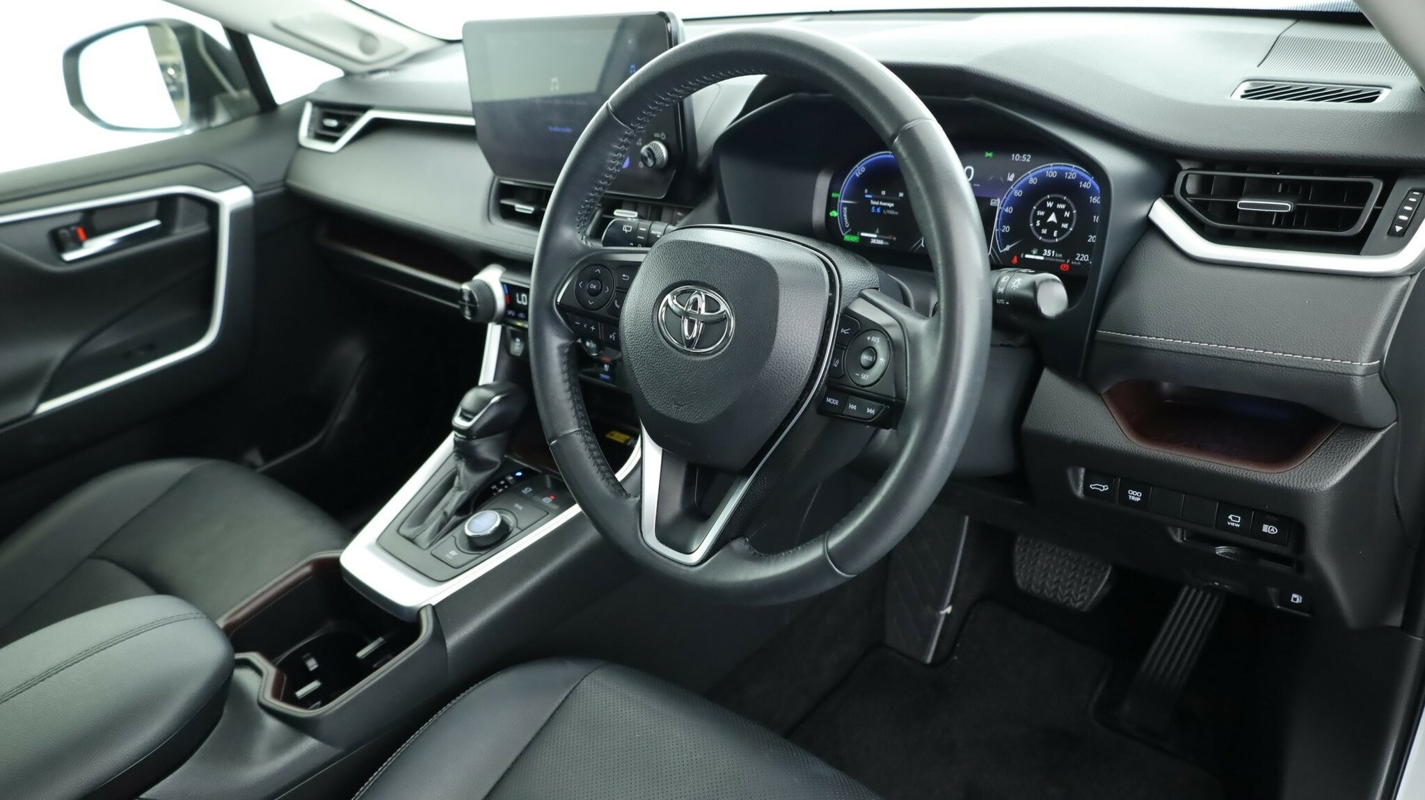 Toyota Rav4 image 4