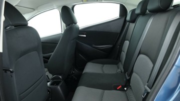 https://vehicle-cdn.autoleague.cloud/3881_1105711_16.jpg