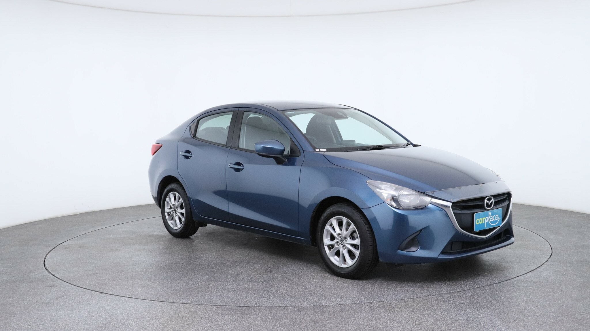 Mazda 2 image 3