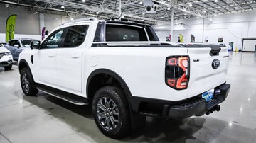 https://vehicle-cdn.autoleague.cloud/3881_1105718_11.jpg