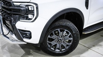 https://vehicle-cdn.autoleague.cloud/3881_1105718_18.jpg