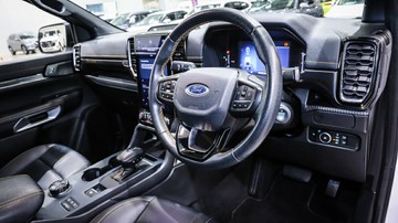 https://vehicle-cdn.autoleague.cloud/3881_1105718_5.jpg