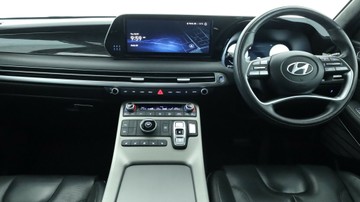 https://vehicle-cdn.autoleague.cloud/3881_1105720_24.jpg