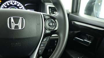 https://vehicle-cdn.autoleague.cloud/3881_1105724_27.jpg