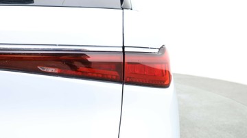 https://vehicle-cdn.autoleague.cloud/3881_1105728_17.jpg