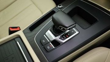 https://vehicle-cdn.autoleague.cloud/3881_1105749_26.jpg