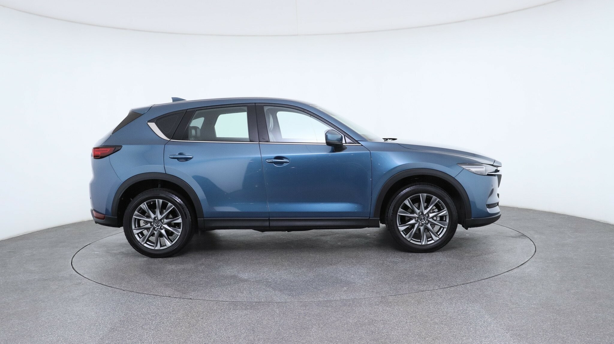 Mazda Cx-5 image 4