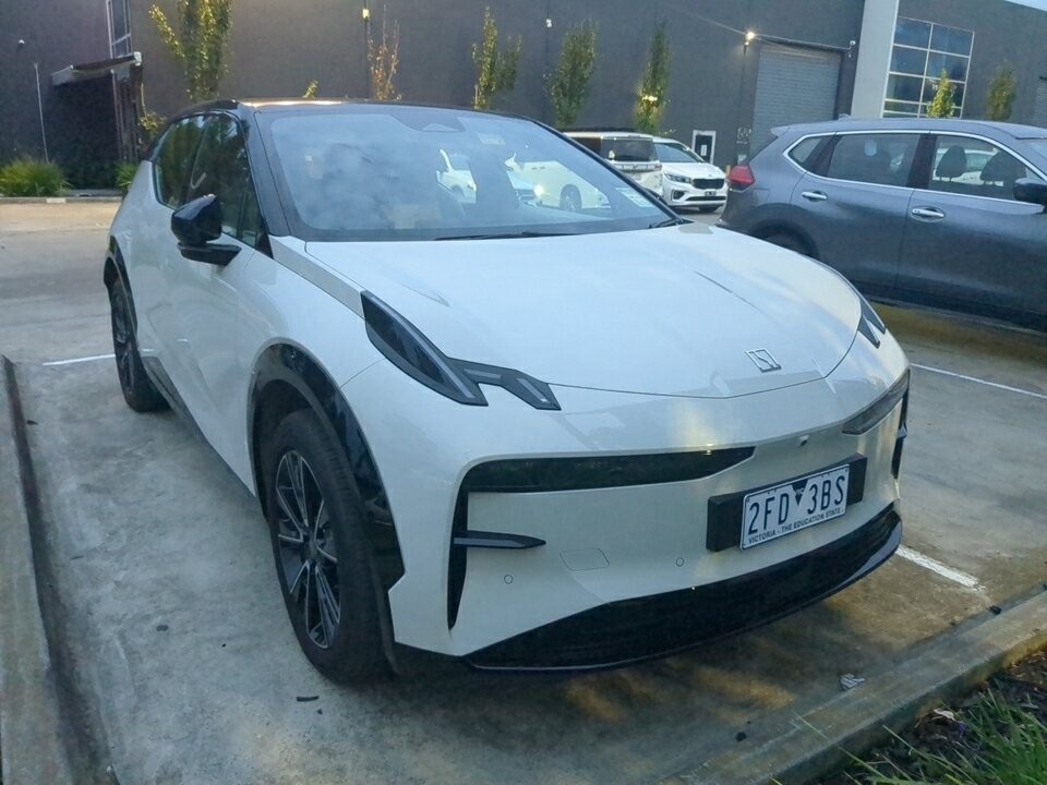 Zeekr X image 1