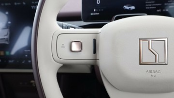 https://vehicle-cdn.autoleague.cloud/3881_1105756_17.jpg