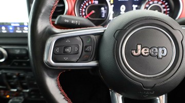https://vehicle-cdn.autoleague.cloud/3881_1105760_17.jpg