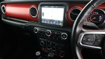https://vehicle-cdn.autoleague.cloud/3881_1105760_18.jpg
