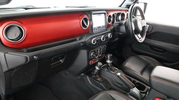 https://vehicle-cdn.autoleague.cloud/3881_1105760_23.jpg