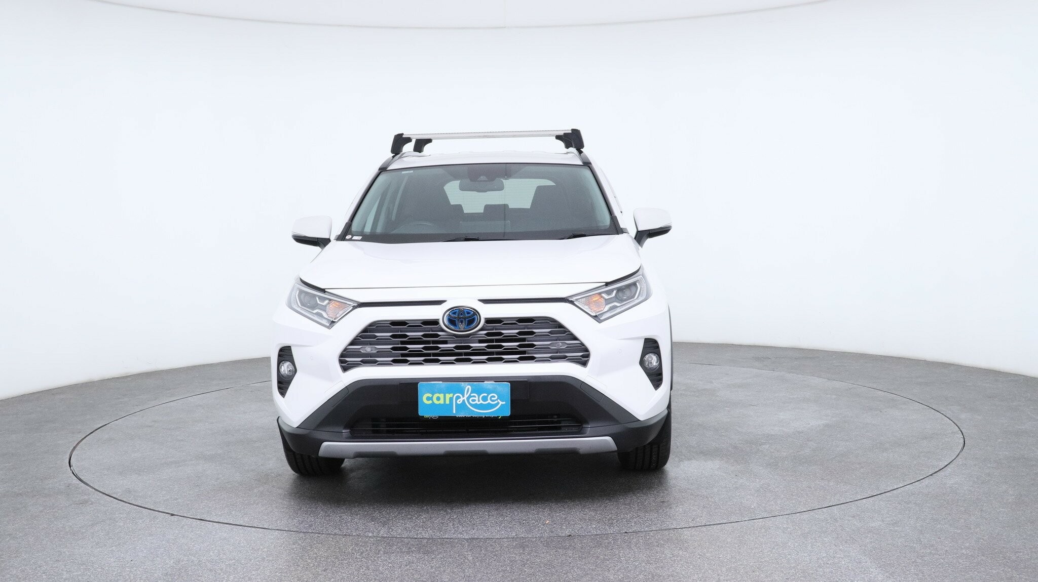 Toyota Rav4 image 2