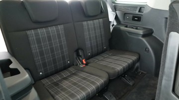 https://vehicle-cdn.autoleague.cloud/3881_1105768_9.jpg