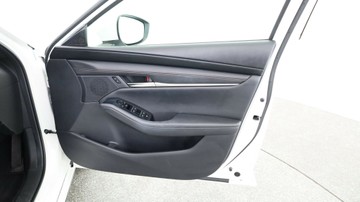 https://vehicle-cdn.autoleague.cloud/3881_1105769_18.jpg