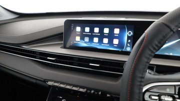 https://vehicle-cdn.autoleague.cloud/3881_1105770_19.jpg