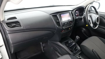 https://vehicle-cdn.autoleague.cloud/3881_1105773_24.jpg