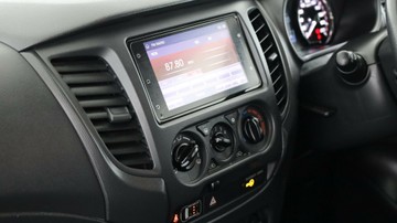 https://vehicle-cdn.autoleague.cloud/3881_1105773_25.jpg