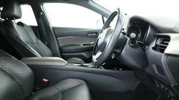 https://vehicle-cdn.autoleague.cloud/3881_1105774_7.jpg