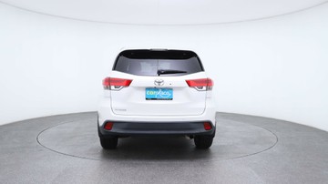 https://vehicle-cdn.autoleague.cloud/3881_1105775_11.jpg