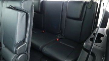 https://vehicle-cdn.autoleague.cloud/3881_1105775_18.jpg