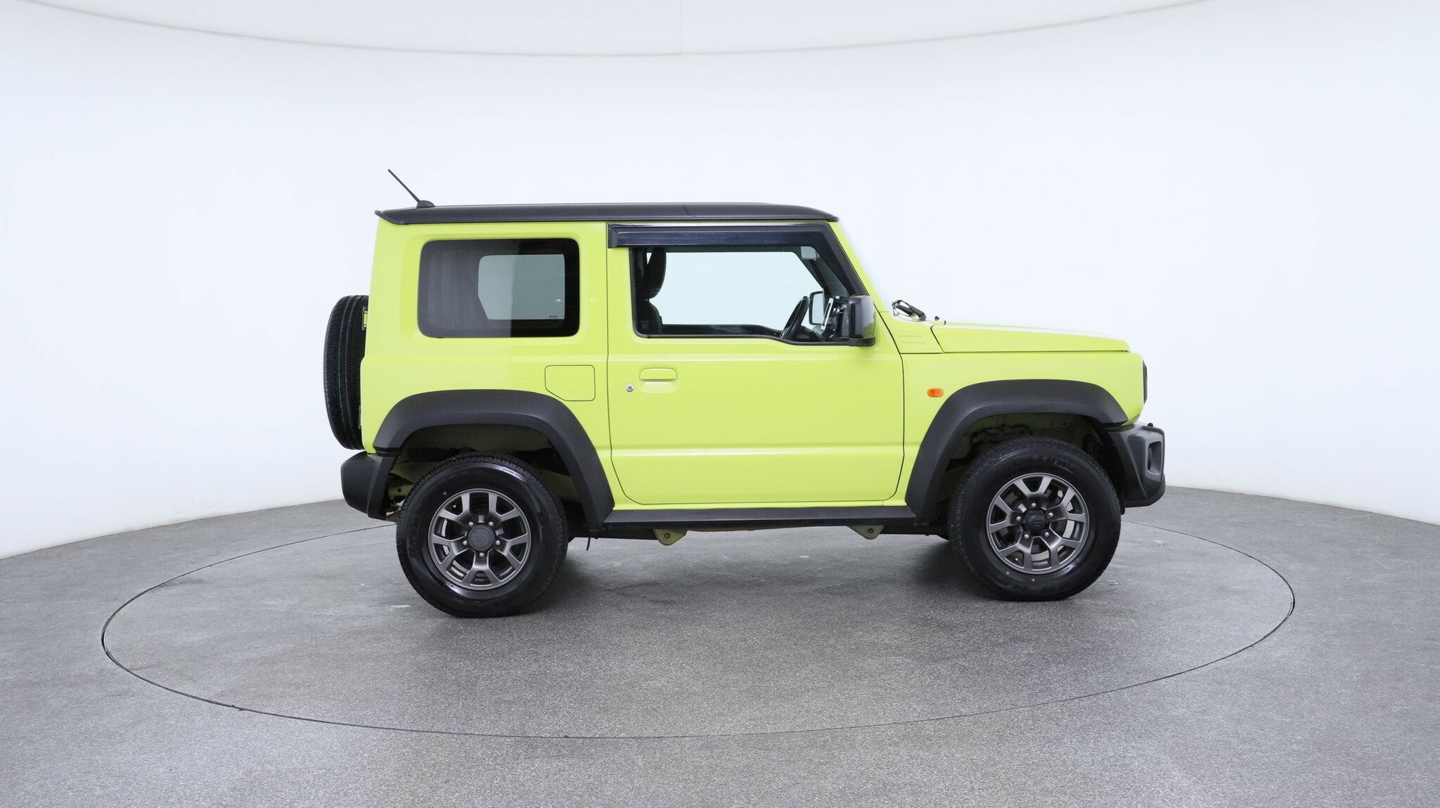 Suzuki Jimny image 4