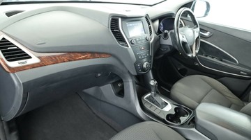 https://vehicle-cdn.autoleague.cloud/3881_1105782_14.jpg