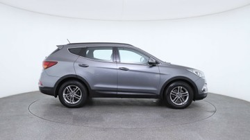 https://vehicle-cdn.autoleague.cloud/3881_1105782_5.jpg