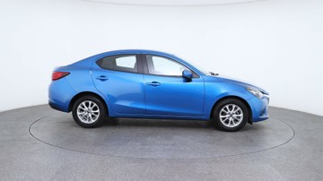 https://vehicle-cdn.autoleague.cloud/3881_1105783_5.jpg