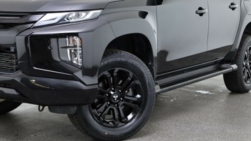 https://vehicle-cdn.autoleague.cloud/3881_1105793_19.jpg