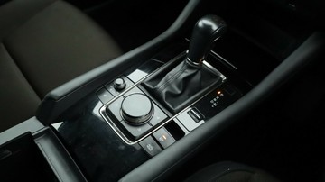 https://vehicle-cdn.autoleague.cloud/3881_1105794_27.jpg