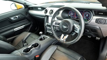 https://vehicle-cdn.autoleague.cloud/3881_1105795_6.jpg
