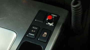 https://vehicle-cdn.autoleague.cloud/3881_1105806_21.jpg
