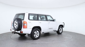 https://vehicle-cdn.autoleague.cloud/3881_1105806_9.jpg