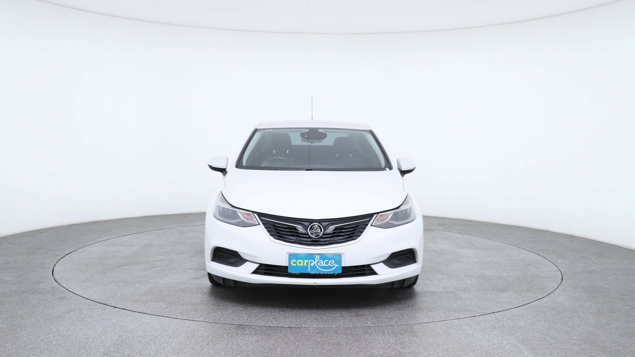 Holden Astra image 3