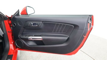 https://vehicle-cdn.autoleague.cloud/3881_1105816_18.jpg