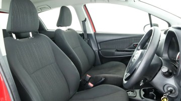 https://vehicle-cdn.autoleague.cloud/3881_1105819_13.jpg