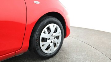https://vehicle-cdn.autoleague.cloud/3881_1105819_6.jpg