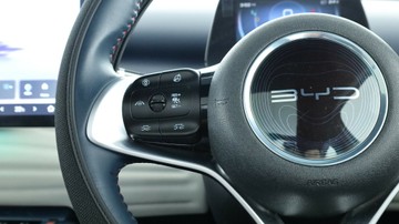 https://vehicle-cdn.autoleague.cloud/3881_1105840_17.jpg
