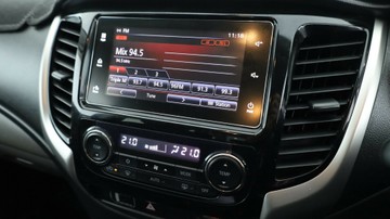 https://vehicle-cdn.autoleague.cloud/3881_1105846_18.jpg