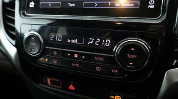 https://vehicle-cdn.autoleague.cloud/3881_1105846_20.jpg