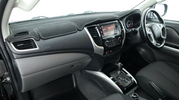 https://vehicle-cdn.autoleague.cloud/3881_1105846_25.jpg