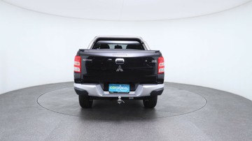 https://vehicle-cdn.autoleague.cloud/3881_1105846_8.jpg