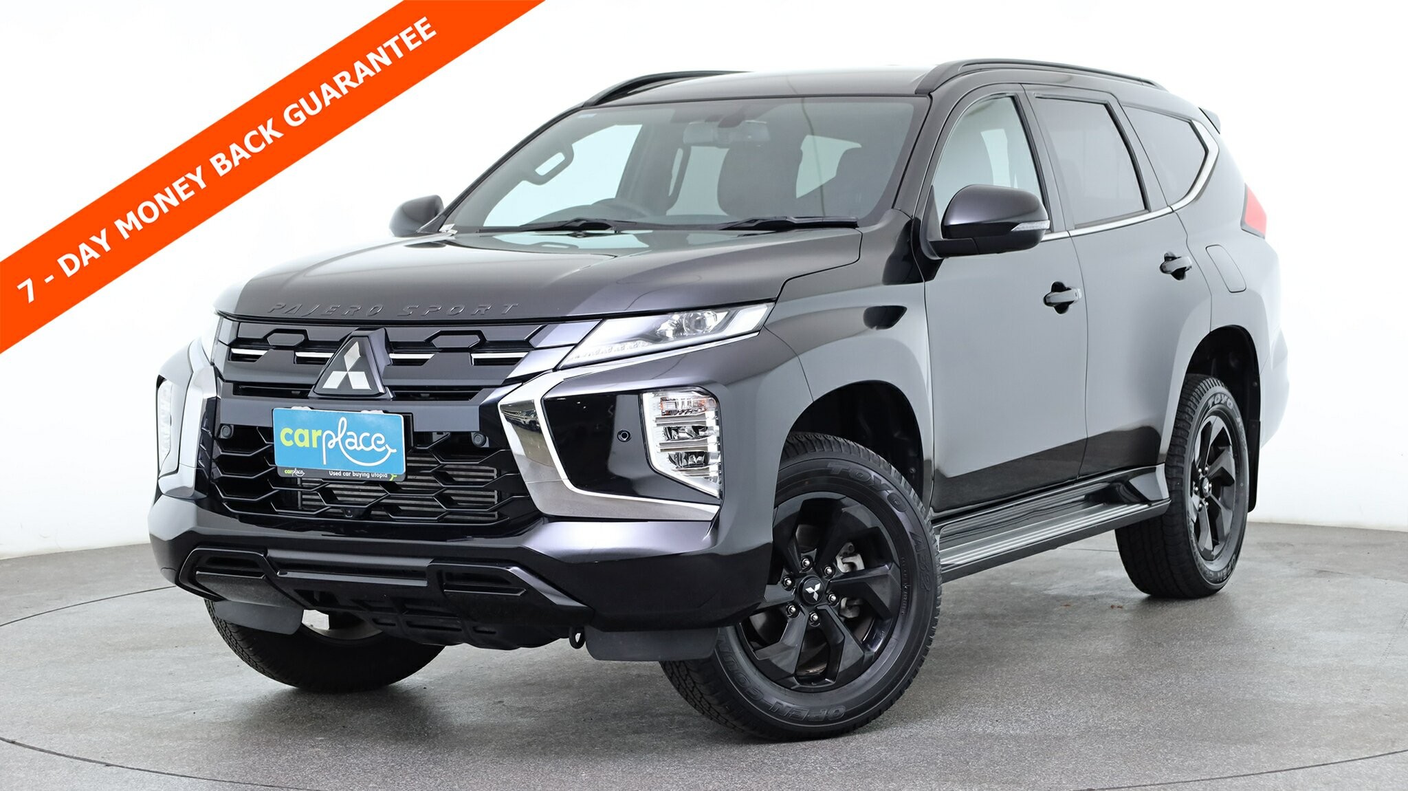Mitsubishi Pajero Sport image 1